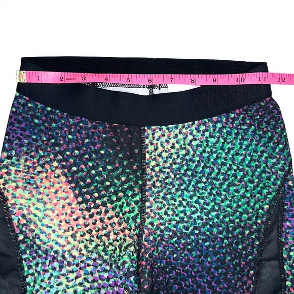Nike Pro HyperCool Multicolor Pattern Mesh Capri Leggings Size Small - Picture 13 of 15
